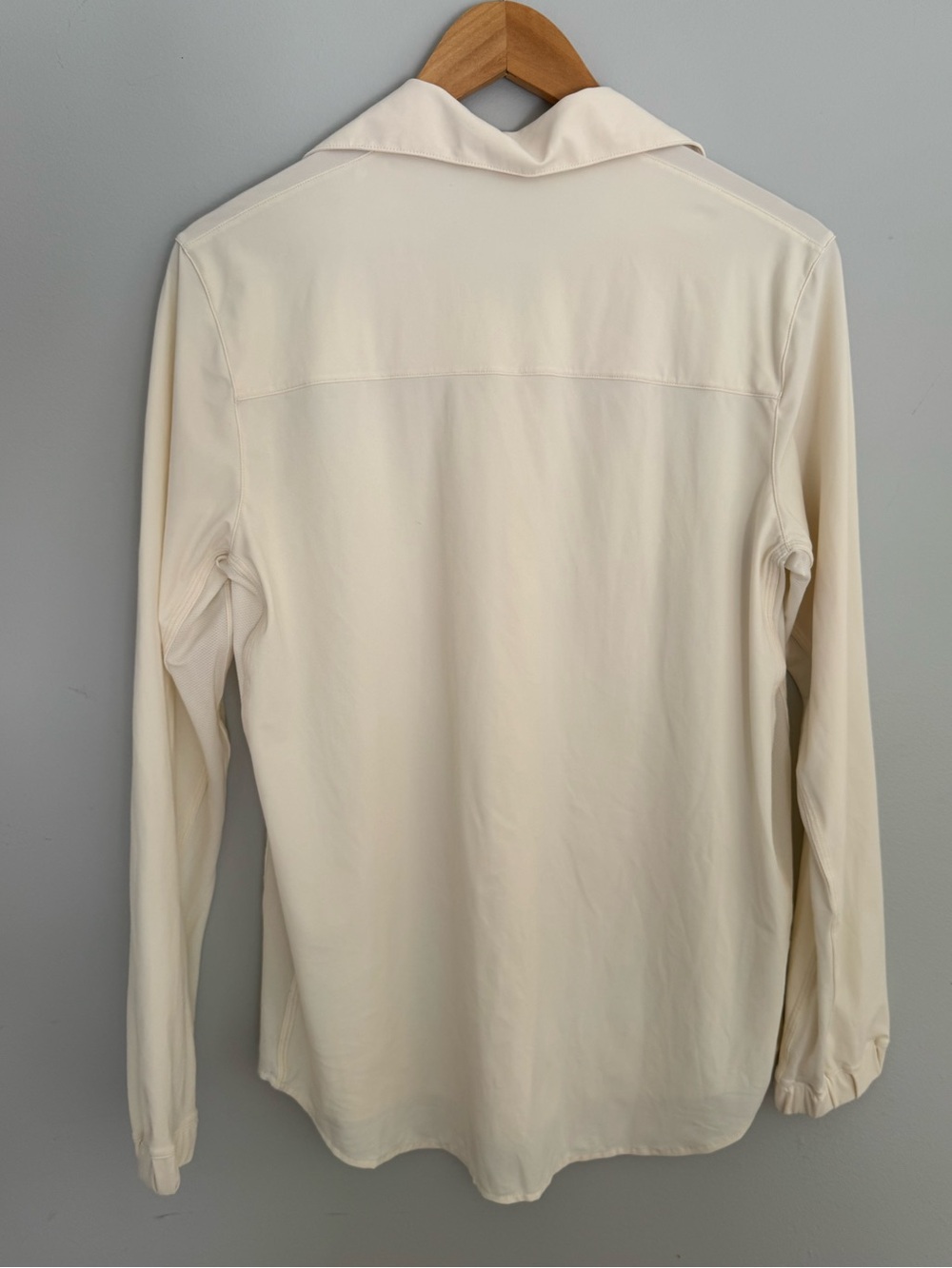 Lululemon Concealed Placket Button Down Long Sleeve Shirt Off-White Size Small - Picture 3 of 4